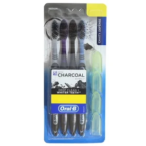 مسواک اورال-بی مدل CHARCOAL EXTRACT با برس متوسط بسته 4 عددی 