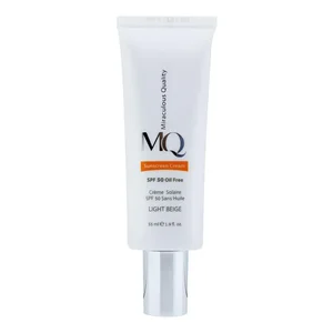 کرم ضدآفتاب رنگی ام کیو SPF50 مدل LIGHT BEIGE، مناسب پوست‌های چرب، حجم 55 میلی‌لیتر