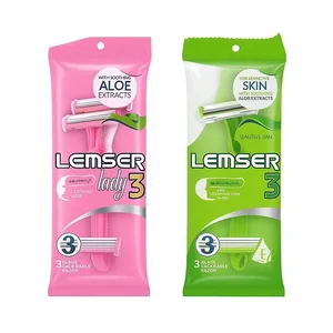 خود تراش لمسر مدل Aloe Extracts دو بسته دو عددی