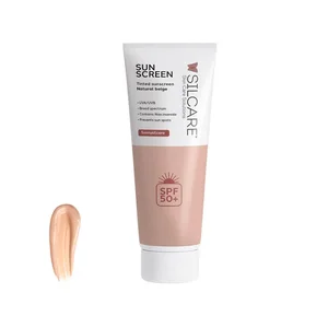 کرم ضد آفتاب رنگی دست و صورت و گردن سیلکر SPF 50 مدل Hydrating محافظ UVA و UVB مناسب برای انواع پوست حجم 50 میلی‌لیتر