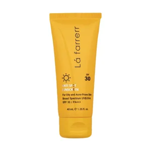 کرم ضدآفتاب و ضدلک بی‌رنگ لافارر مدل SPF30، مناسب پوست‌های چرب، حجم 40 میلی‌لیتر