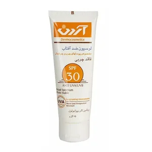 لوسیون ضد آفتاب بی‌رنگ صورت آردن SPF 30 مدل Vitamin E ‌مناسب برای پوست چرب حجم 70 میلی‌لیتر
