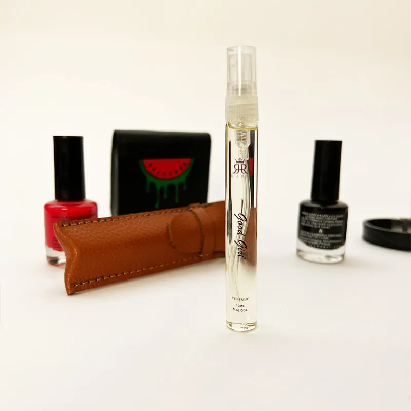 عطر جیبی زنانه ریر مدل کارولینا هررا گود گرل حجم 10 میلی لیتر - تصویر 2