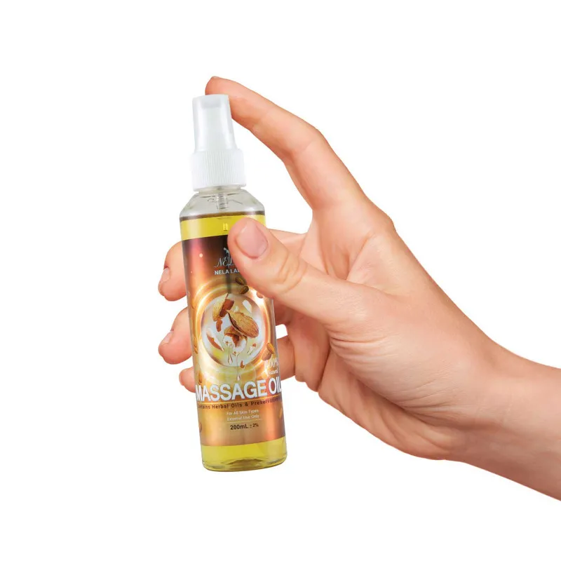 اسپری روغن ماساژ لابراتوار نلا مدل 02 حجم 200 میلیلیتر حاوی عصارههای %100 گیاهی شامل روغن زیتون، رزماری، آرگان و اسانس با خاصیت آرامشبخش، بدون پارابن و مناسب استفاده موضعی روی پوست - تصویر 2