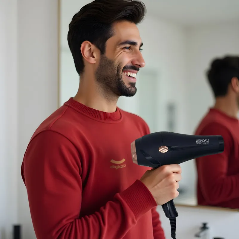 سشوار خانگی 2500 وات کرونر مدل CR-6677، موتور AC، وزن 540 گرم، دارای سری متمرکزکننده باریک، متمرکزکننده پهن با ویژگی صافکنندگی، حجمدهندگی، با قابلیت فناوری تولید یون - تصویر 3