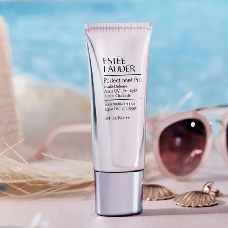 ژل ضد آفتاب بدون رنگ استی لودر SPF 50 مدل Perfectionist Pro مناسب انواع پوست حجم 30 میلیلیتر - تصویر 4