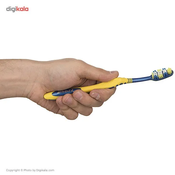 مسواک تریزا سری Super Promo مدل Flexible Head با برس متوسط بسته 3 عددی - تصویر 4