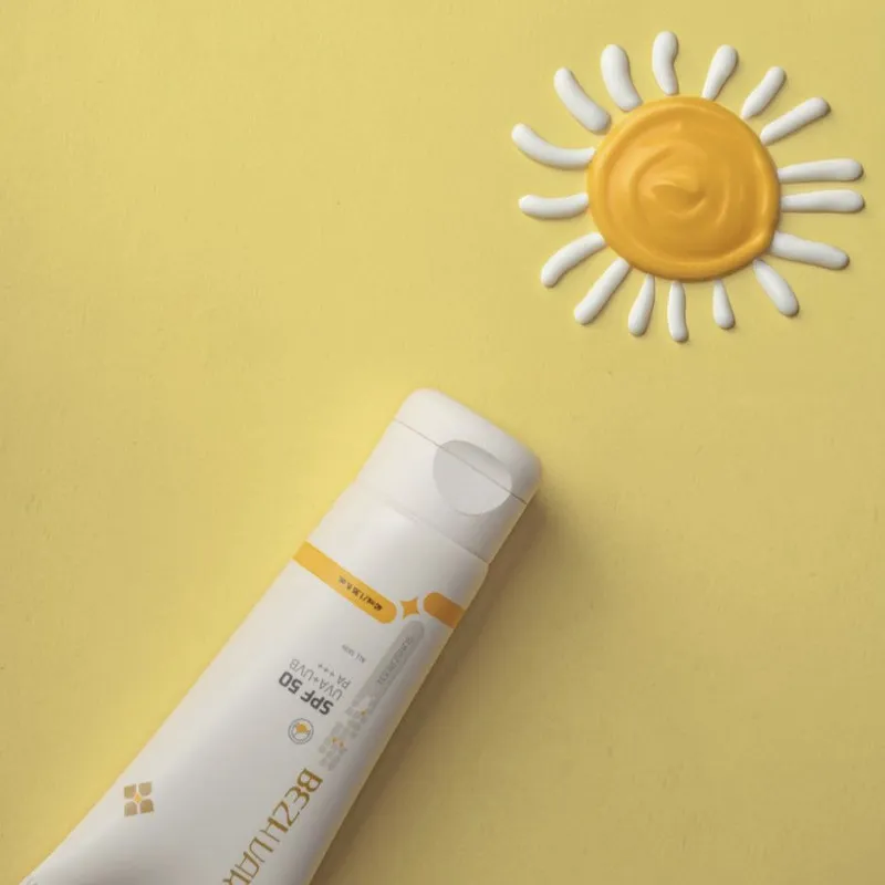 کرم ضد آفتاب بدون رنگ بژوار SPF 50 مدل 001 مناسب انواع پوست حجم 40 میلی لیتر - تصویر 2
