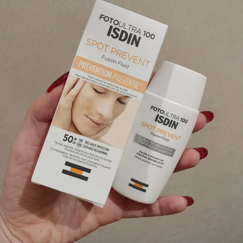کرم ضد آفتاب بدون رنگ ایزدین SPF 50 مدل Spot Prevent Fusion Fluid مناسب انواع پوست حجم 50 میلیلیتر - تصویر 2