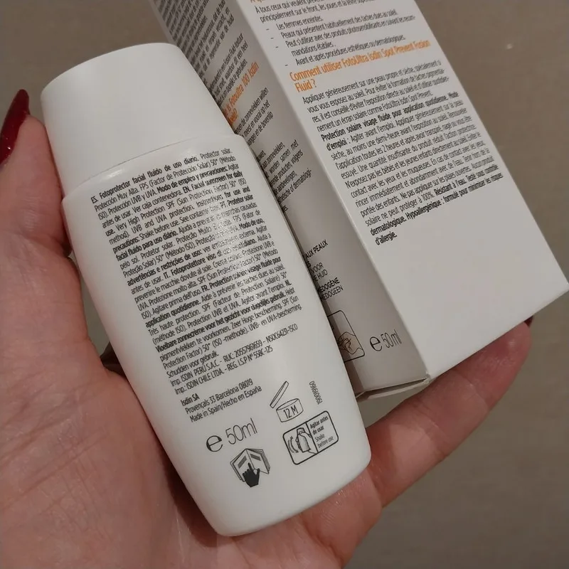 کرم ضد آفتاب بدون رنگ ایزدین SPF 50 مدل Spot Prevent Fusion Fluid مناسب انواع پوست حجم 50 میلیلیتر - تصویر 4