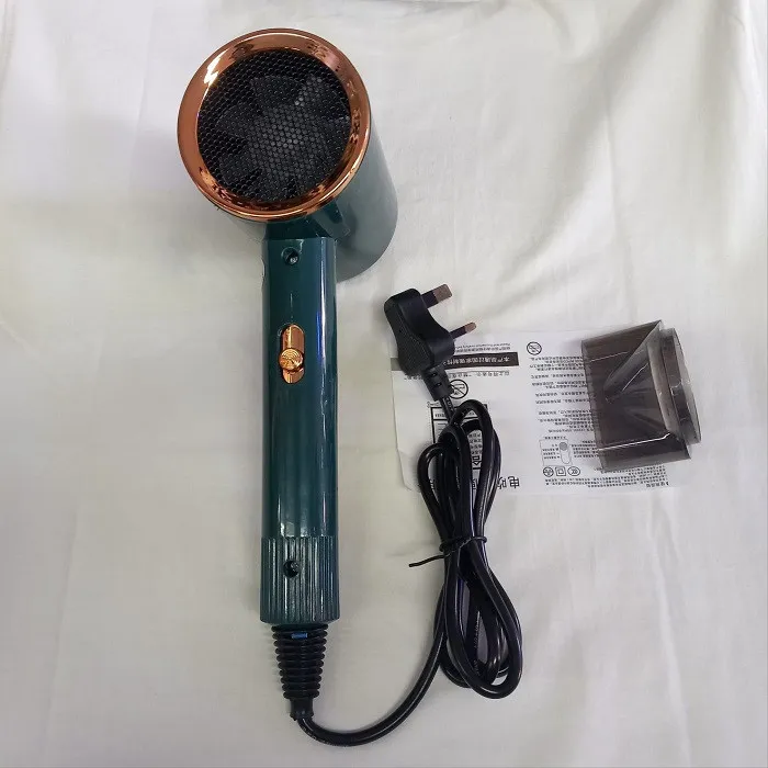 سشوار خانگی 1800 وات مدل A-2024، موتور DC، وزن 300 گرم، دارای سری متمرکزکننده باریک با ویژگی حجمدهندگی، صافکنندگی - تصویر 2