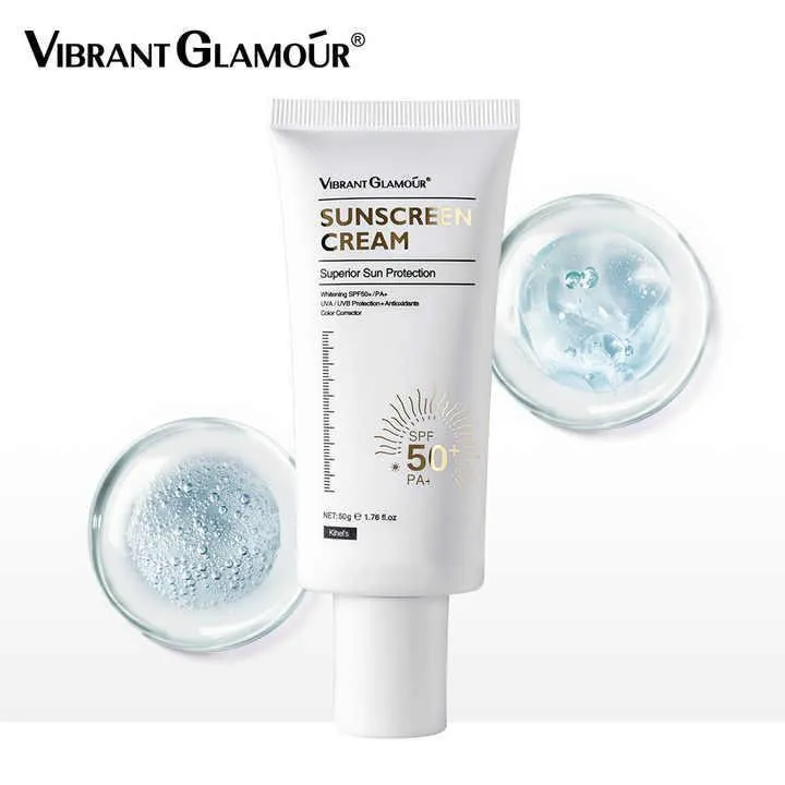 کرم ضد آفتاب بدون رنگ SPF 50 ویبرانت گلمور مدل Superior محافظ PA+ ،UVA ،UVB، تنظیم ترشح چربی پوست، روشنکننده، مناسب انواع پوست حجم 50 میلیلیتر - تصویر 2