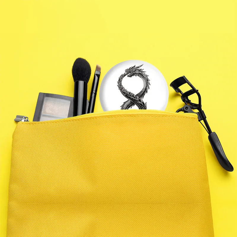آینه جیبی خندالو مدل بازی اسکایریم (Skyrim) کد 32761 - تصویر 3
