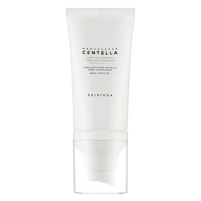کرم ضد آفتاب رنگی سانتلا SPF 50 مدل TONE BRIGHTENING ‌محافظ UVA ،UVB و PA+++ مناسب انواع پوست‌ حجم 50 میلی‌لیتر