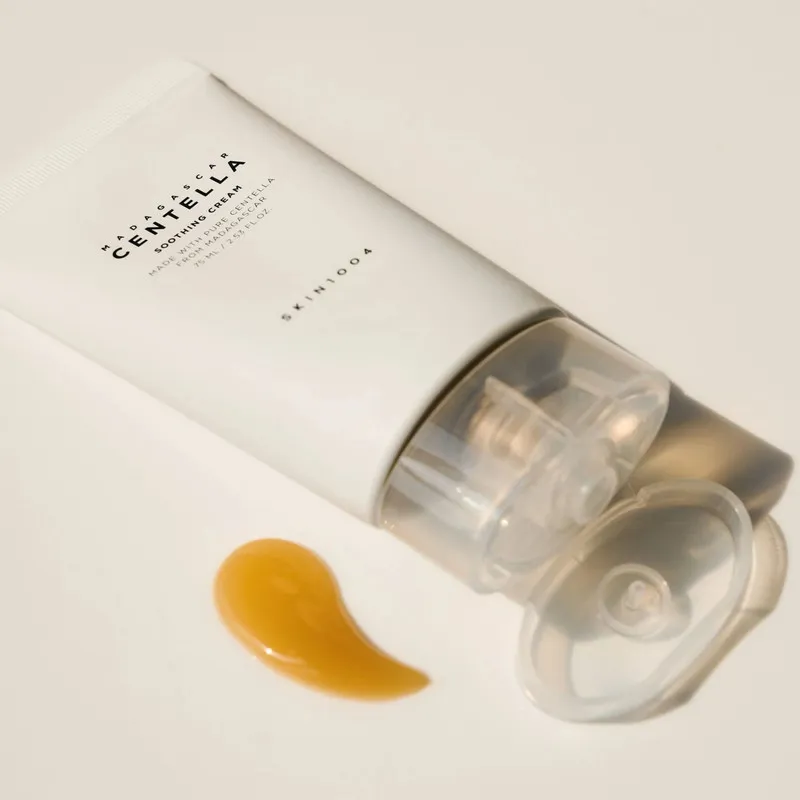 کرم مرطوب کننده دست و صورت سانتلا مدل Soothing مناسب پوست‌های خشک و معمولی حجم ۷۵ گرم - تصویر 2