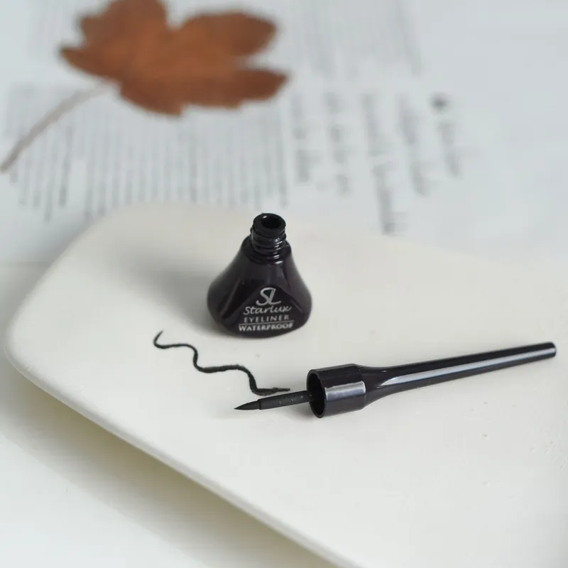 خط چشم استار لوکس مدل Velvet Precision - تصویر 3