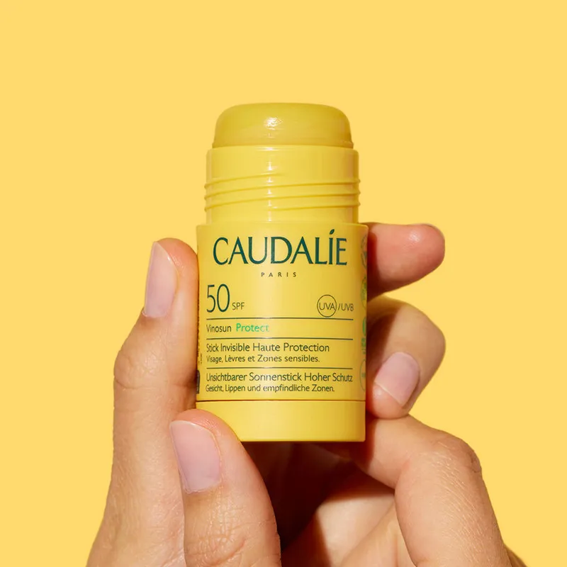 ضد آفتاب بدون رنگ صورت کدلی SPF 50 مدل Vinosun Protect ‌محافظ UVA،UVB مناسب انواع پوست وزن 15 گرم - تصویر 2