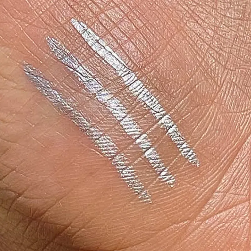 خط چشم ماژیکی پن کوتا مدل متالیک شماره 01 رنگ نقره ای - تصویر 4