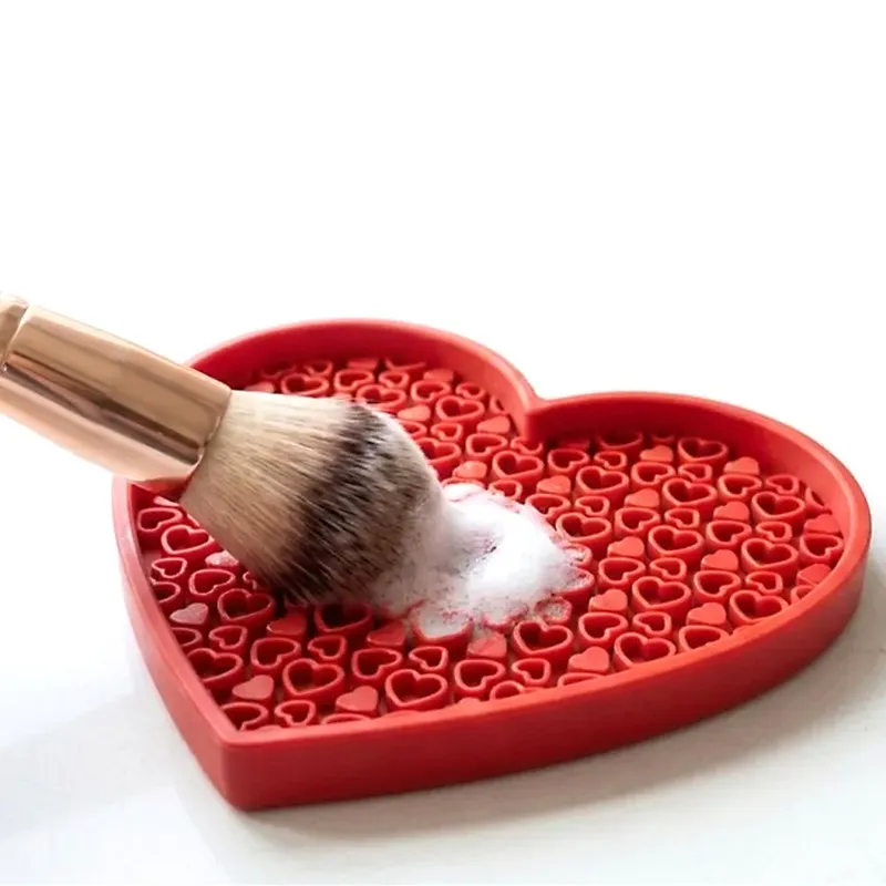 پد شستشوی برس آرایشی مدل Heart کد 5191 - تصویر 3