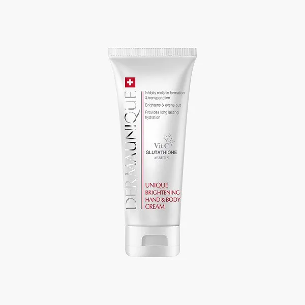 کرم ضد آفتاب بیرنگ دست و صورت درمایونیک SPF 50 مدل OIL FREE محافظ در برابر UVA و UVB مناسب برای انواع پوست حجم 50 میلیلیتر