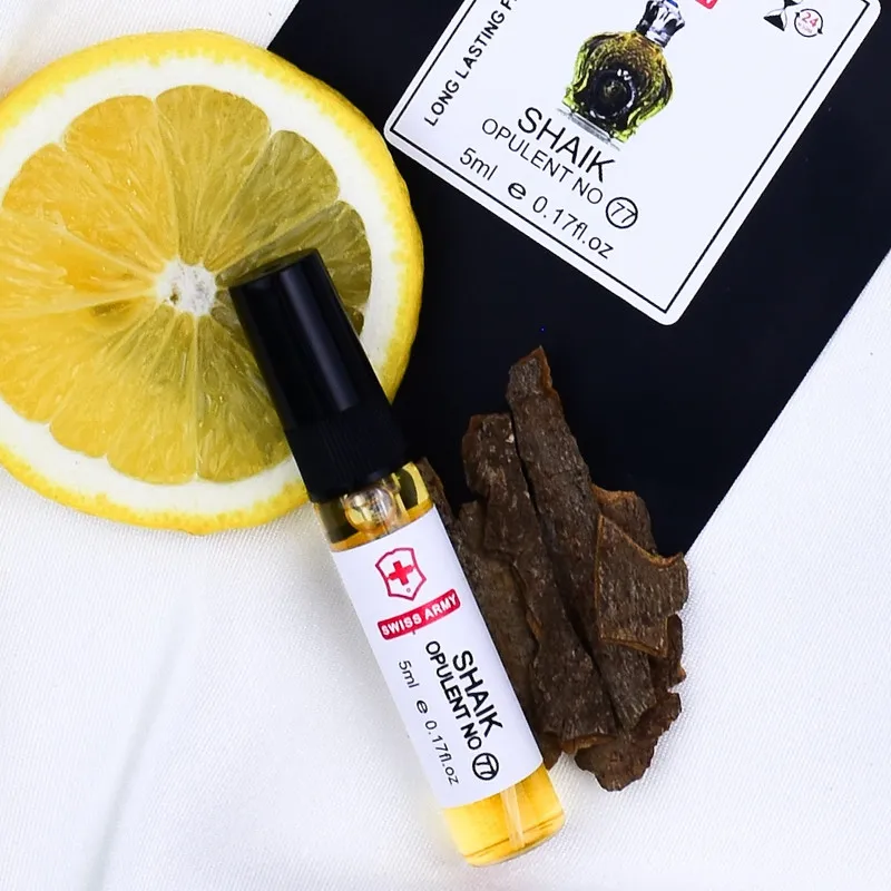 عطر جیبی مردانه سوئیس آرمی مدل شیخ با رایحه شیرین و گرم حجم 5 میلیلیتر - تصویر 2