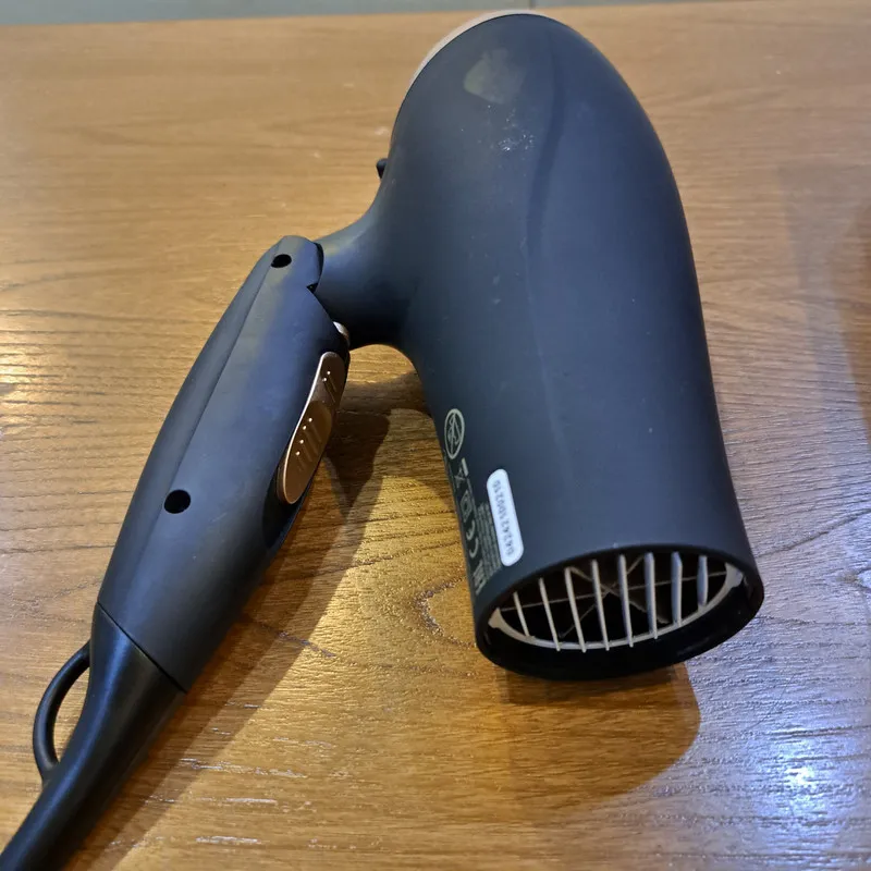 سشوار مسافرتی ۲۴۰۰ وات ویتک مدل VT-1330 - تصویر 3