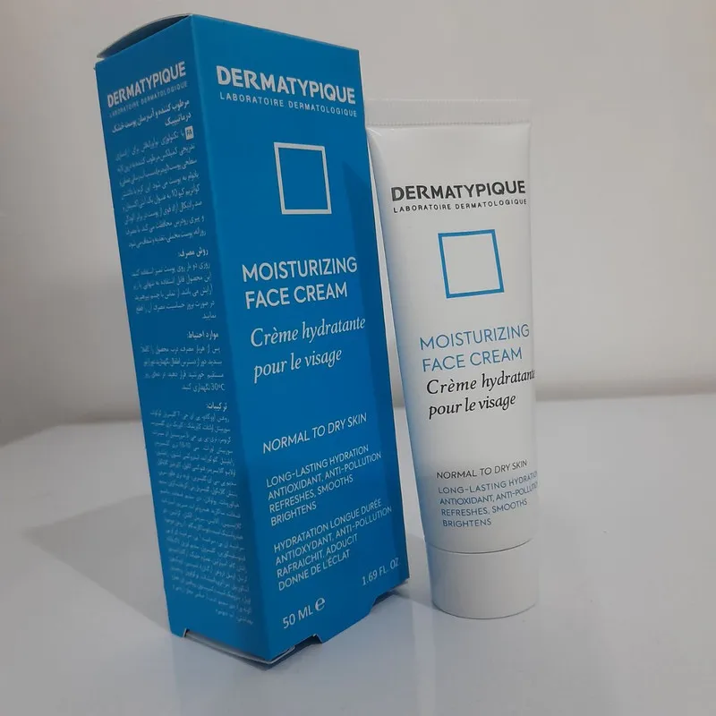 کرم آبرسان دست و صورت و گردن درماتیپیک مدل Anti_pollution.antioxidant مناسب برای پوست خشک حجم 50 میلیلیتر - تصویر 2