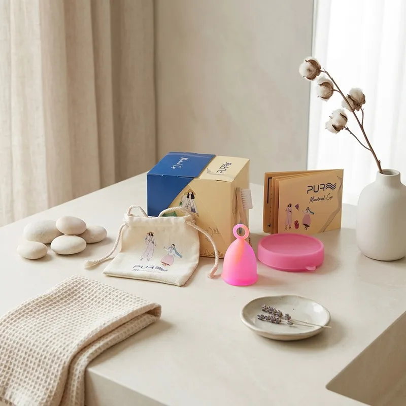 کاپ قاعدگی پیور مدل حلقه ای سایز 1 به همراه لیوان نگهدارنده - تصویر 5