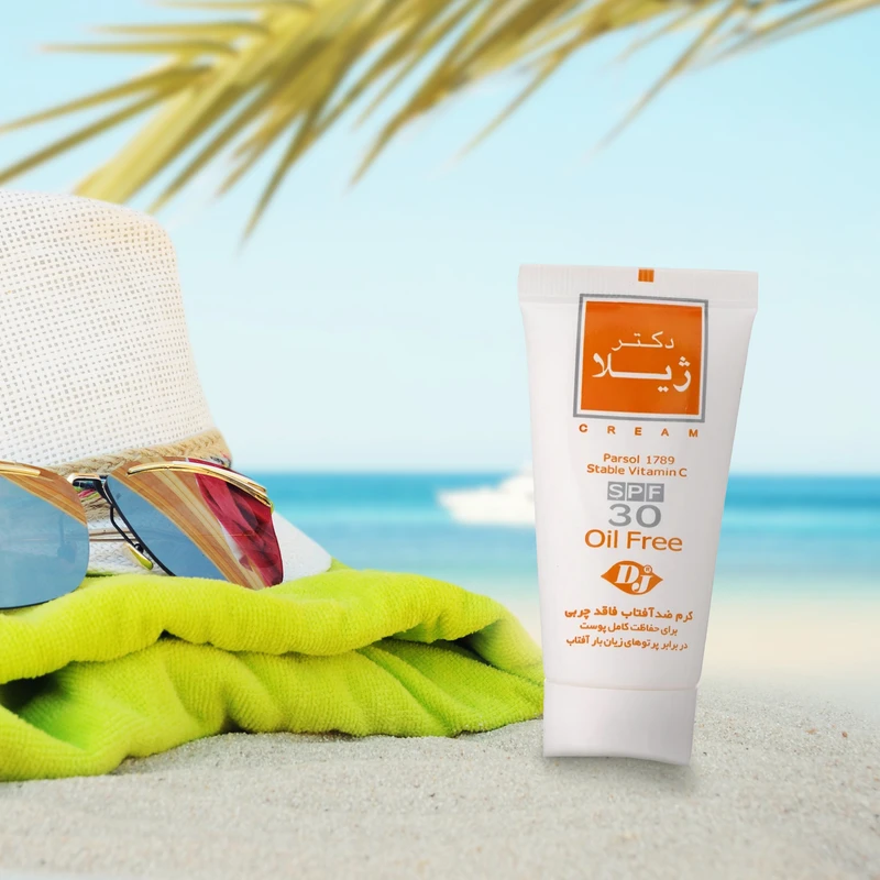 کرم ضد آفتاب و ضد چروک بی‌رنگ دکتر ژیلا، Spf 30، مدل Parsol 1789، مناسب پوست‌های چرب و مختلط با حجم 65 میلی‌لیتر، محافظت‌کننده در برابر اشعه‌های UVA و UVB، ضد پیری، دارای فرمولاسیو - نمای 3