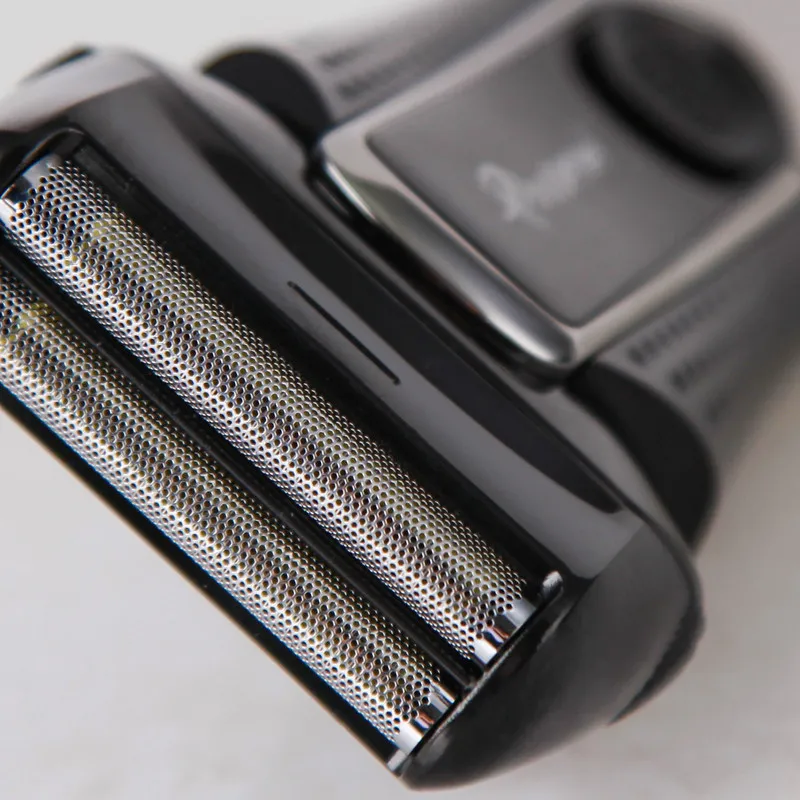 ماشین اصلاح موی صورت پروجیمی مدل GM-7722 - تصویر 4