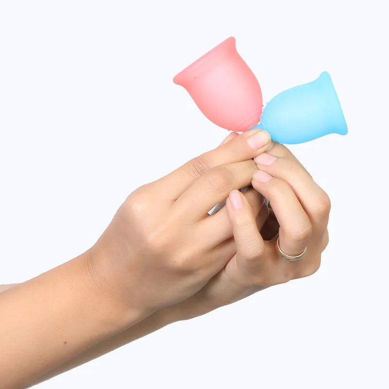 کاپ قاعدگی لیوا فارما مدل Plus سایز کوچک به همراه کاپ قاعدگی لیوا فارما مدل Plus سایز متوسط - تصویر 4