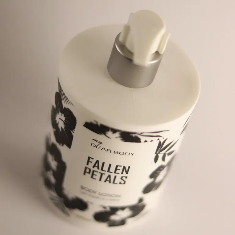 لوسیون بدن دیر بادی مدل fallen petals حجم 500 میلی لیتر - تصویر 3