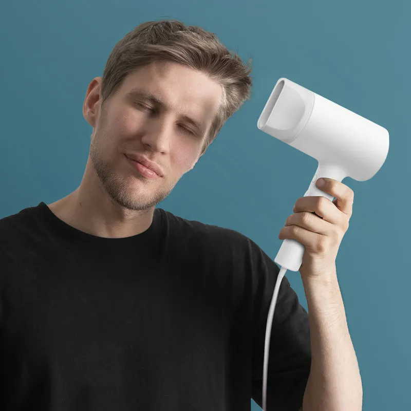 سشوار حرفهای 1600 وات شیائومی مدل Mi Ionic Hair Dryer H300، موتور DC، وزن 508 گرم، دارای سری متمرکزکننده باریک با ویژگی صافکنندگی، حجمدهندگی، با قابلیت باد سرد - تصویر 3