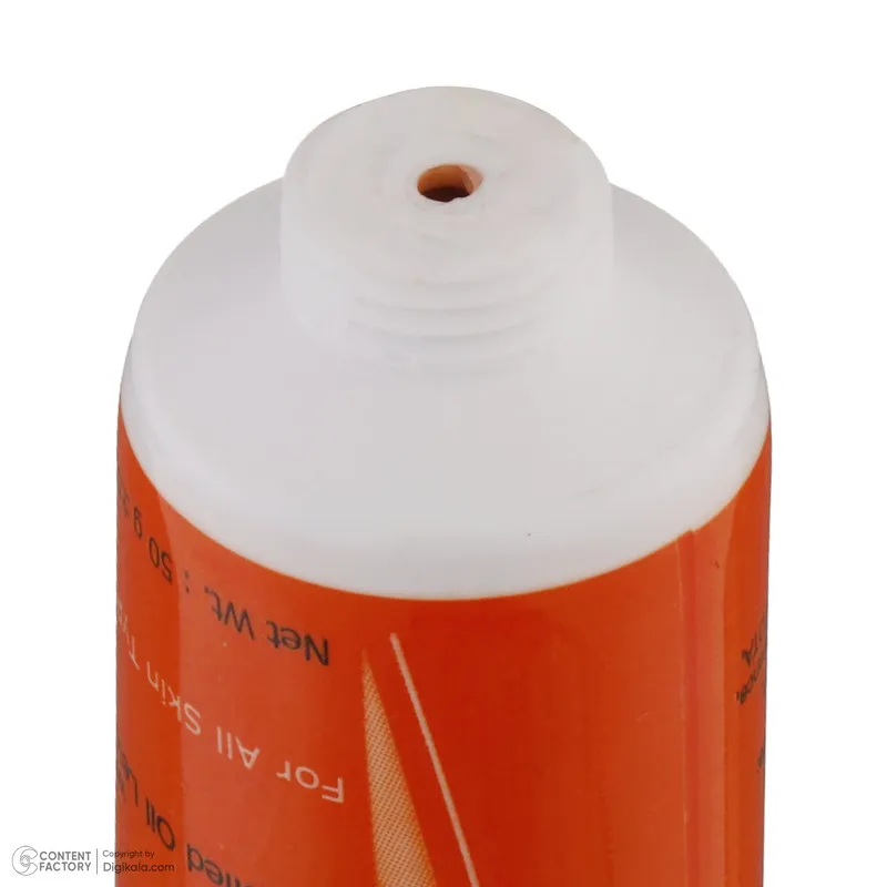 کرم ضدآفتاب دکتر ژیلا مدل Tinted با SPF63، حجم 50میلی‌لیتر - تصویر 5