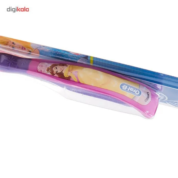 مسواک اورال-بی مدل Pro-Expert Stages 5-7 Princess Dark Pink با برس نرم - تصویر 3