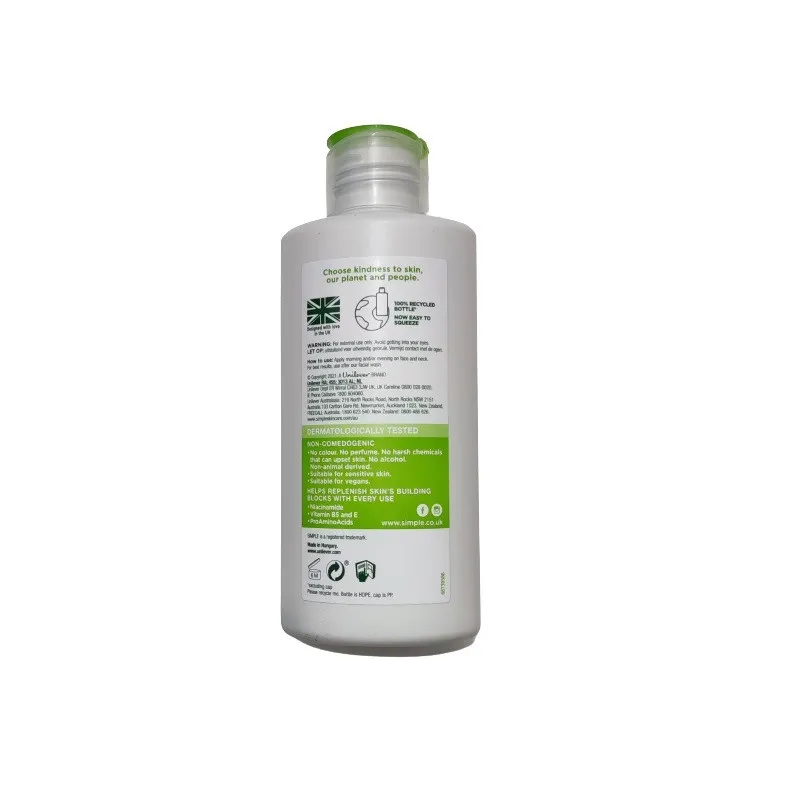 کرم آبرسان سیمپل مدل Light مناسب انواع پوست حجم 125 میلی‌لیتر - تصویر 6