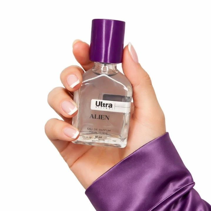 عطر جیبی زنانه اولترا ویرچوآل مدل Alien با رایحه گرم حجم 30 میلی‌لیتر - تصویر 2