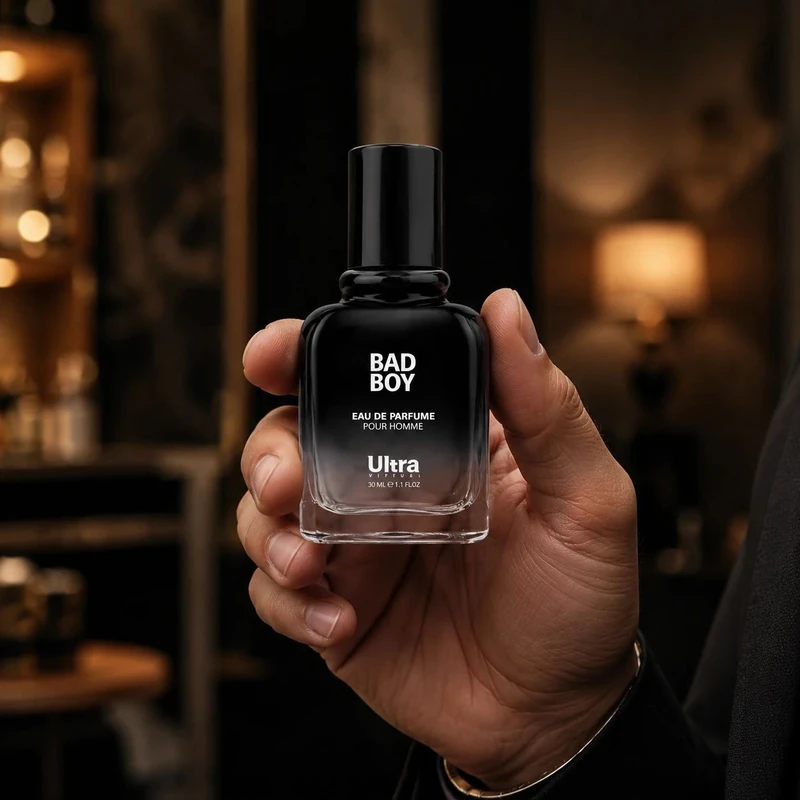 عطر جیبی مردانه اولترا ویرچوآل مدل Bad Boy با رایحه تلخ حجم 30 میلی‌لیتر - تصویر 2